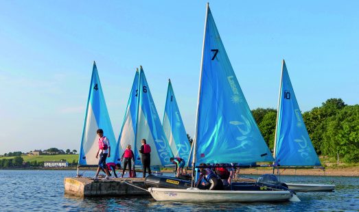 Sailing at Hollingworth Lake