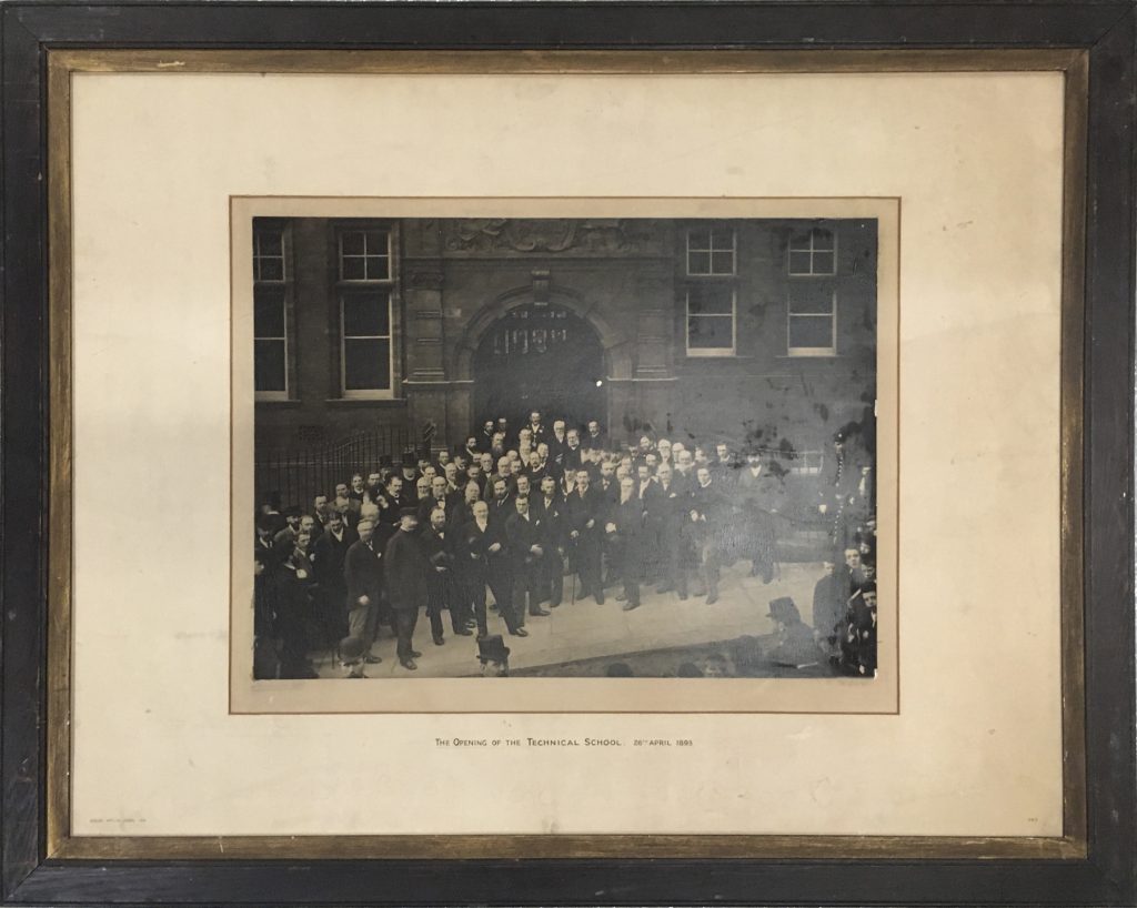 Photograph-opening-of-Technical-school-web