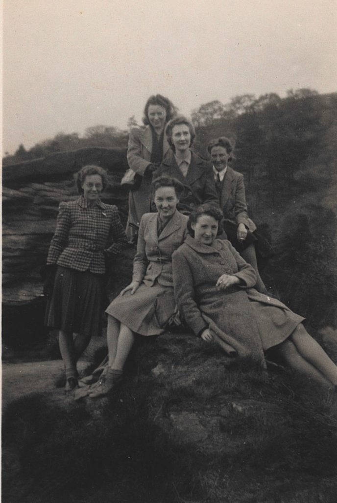 We Can Do It. War’s Other Voices: Oulder Hill Community School project.
Mrs Greenwood (front row, first from right) with colleagues from her office, 1943